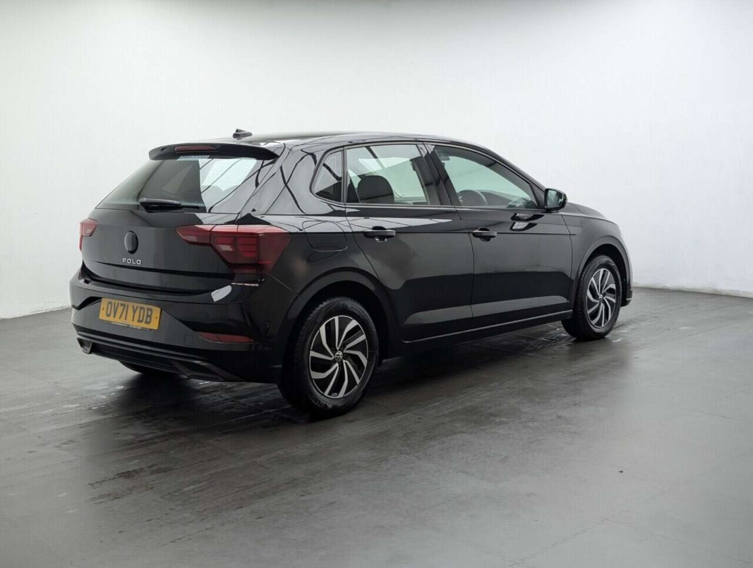 Used Volkswagen Polo 2021 for sale - 77714635: Photo 8