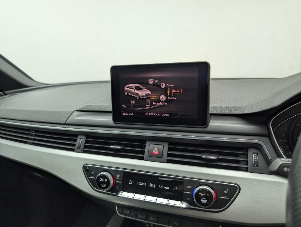 Used Audi A4 Avant 2019 for sale - 76484346: Photo 14