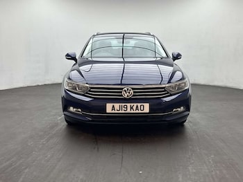 Used Volkswagen Passat 2019 for sale - 79276849: Photo