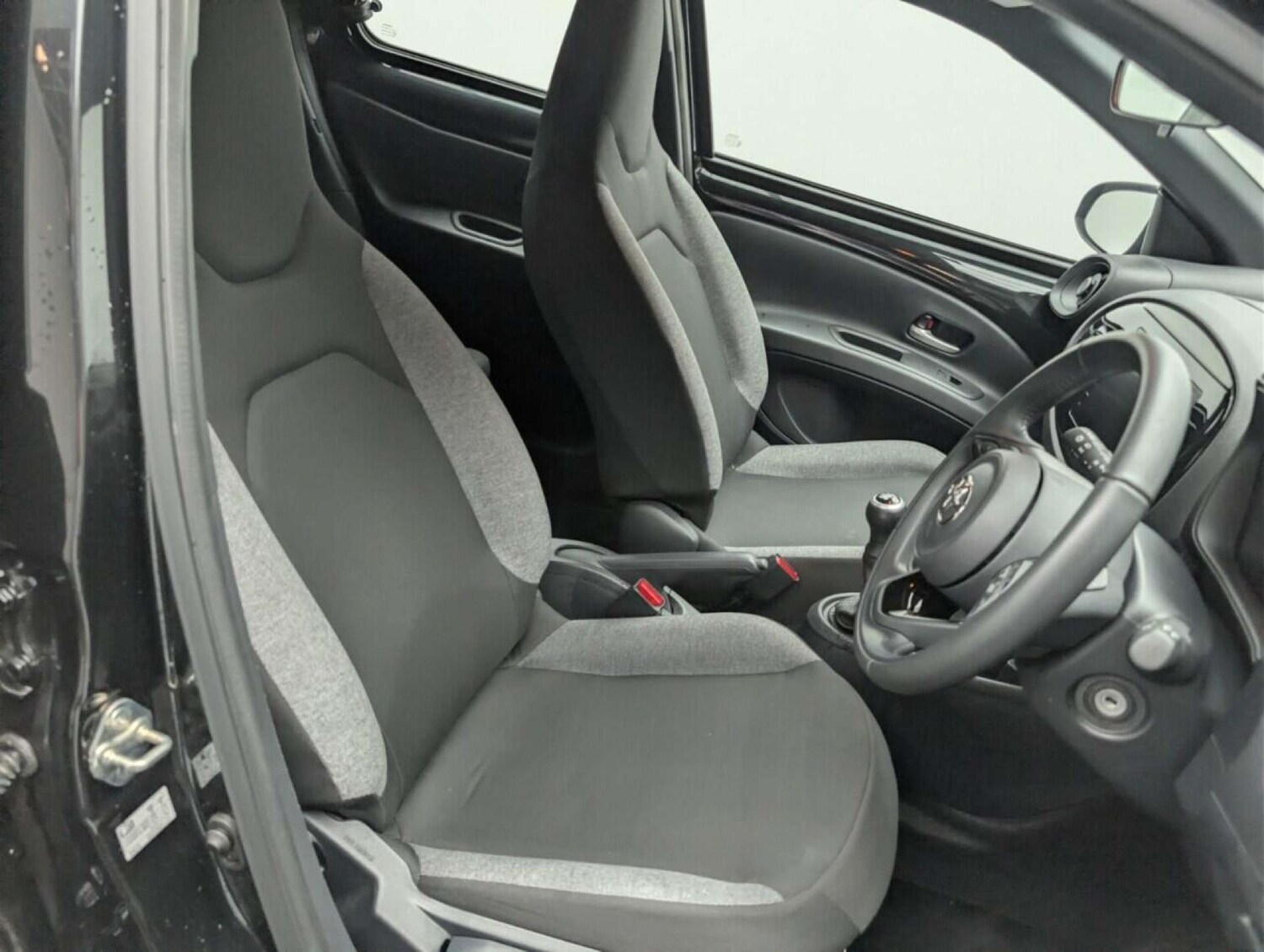 Used Toyota Aygo X 2024 for sale - 77713229: Photo 12