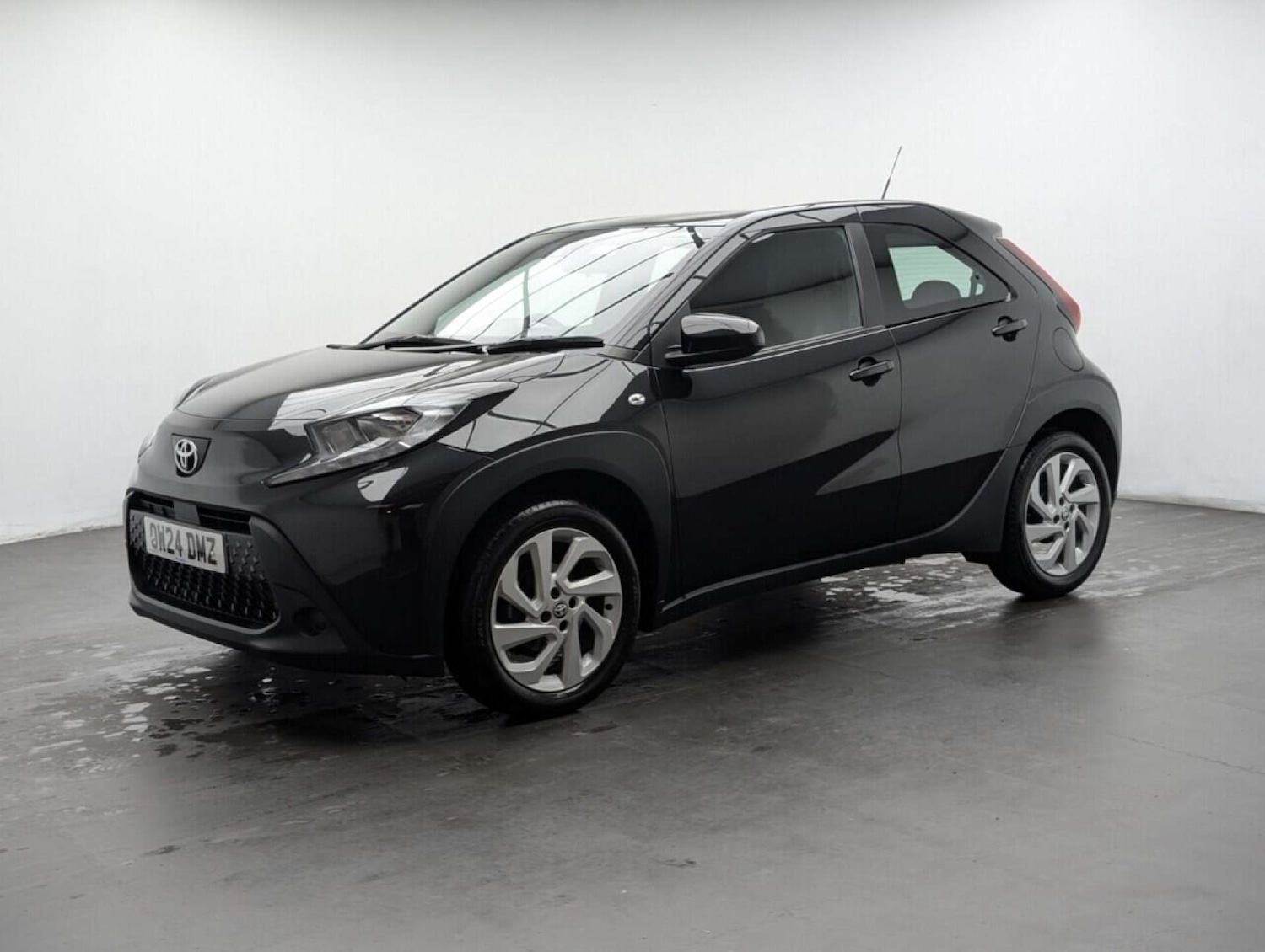 Used Toyota Aygo X 2024 for sale - 77713229: Photo 4