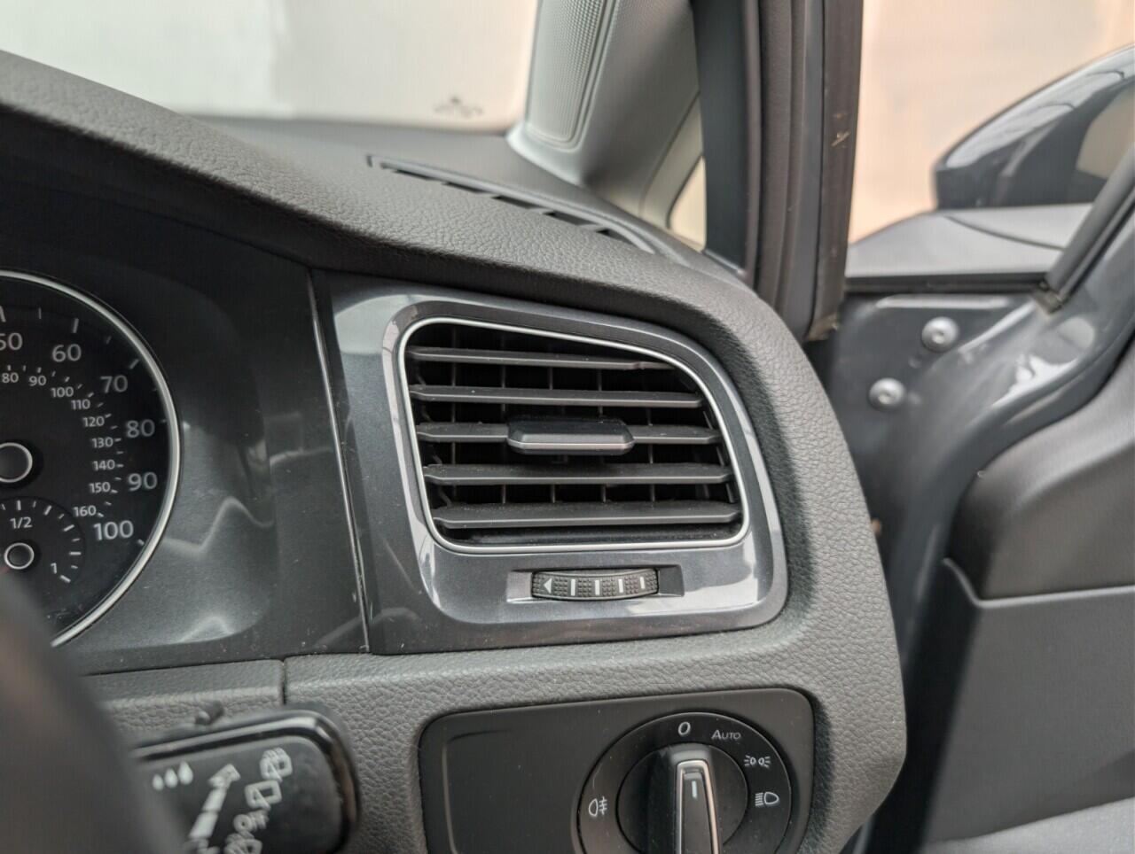 Used Volkswagen Golf 2020 for sale - 76781763: Photo 21