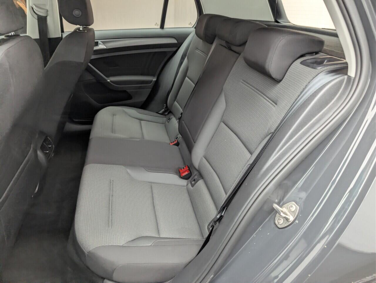 Used Volkswagen Golf 2020 for sale - 76781763: Photo 27