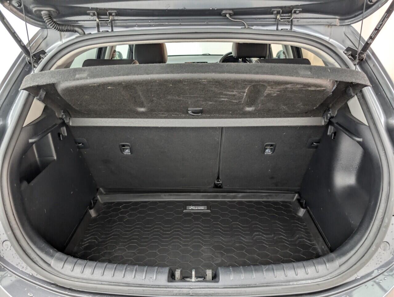 Used Kia Rio 2018 for sale - 76512206: Photo 26