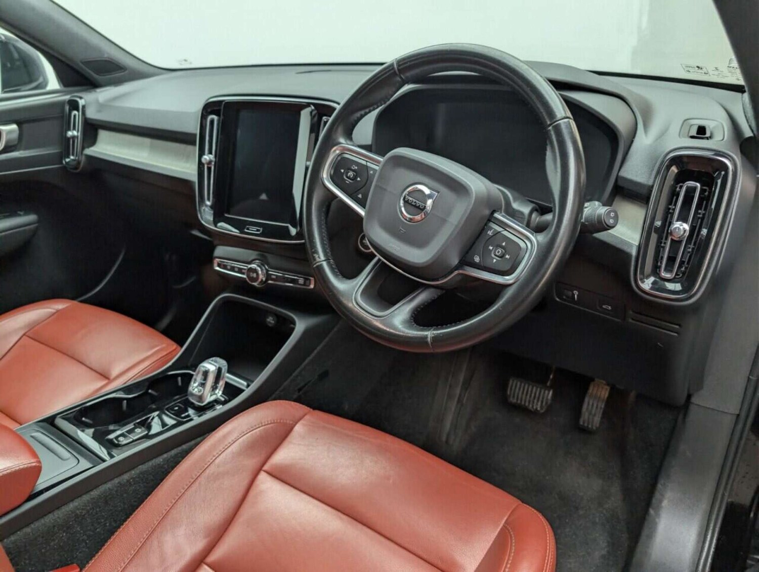 Used Volvo XC40 2020 for sale - 77713075: Photo 11