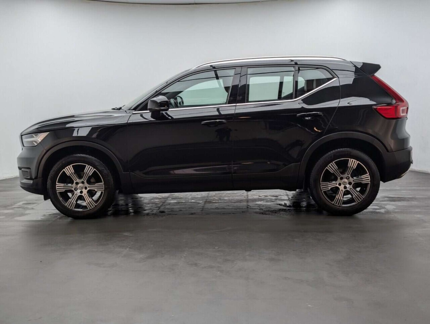 Used Volvo XC40 2020 for sale - 77713075: Photo 5