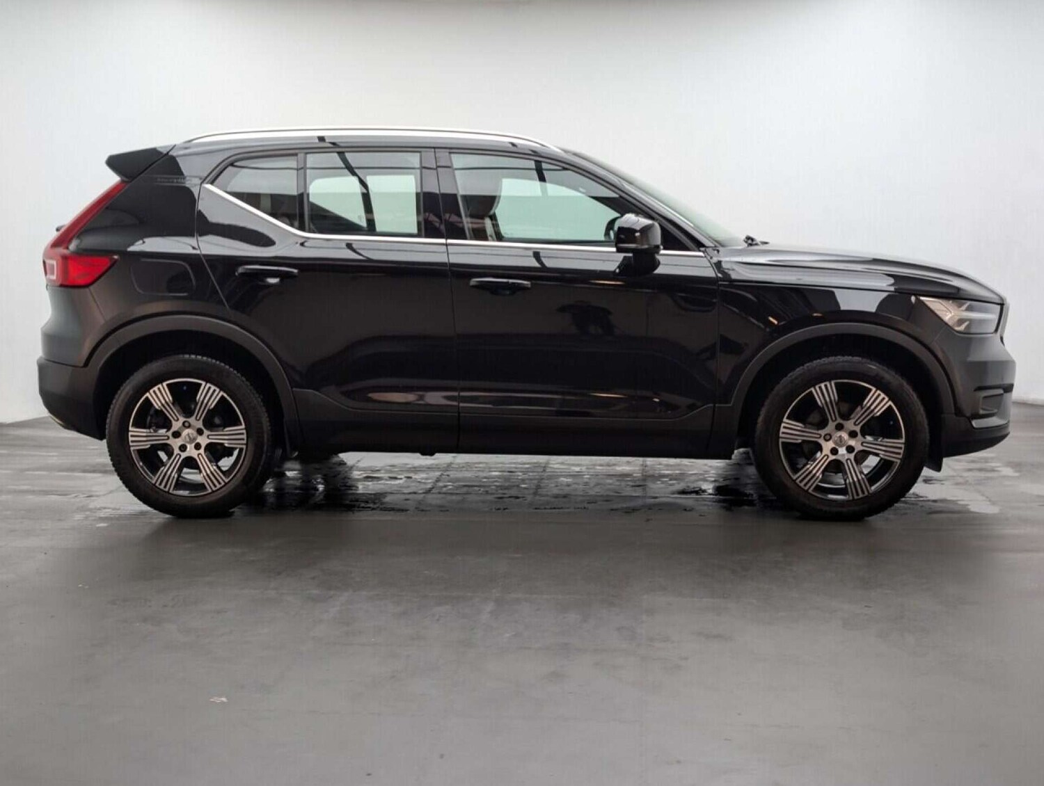 Used Volvo XC40 2020 for sale - 77713075: Photo 9