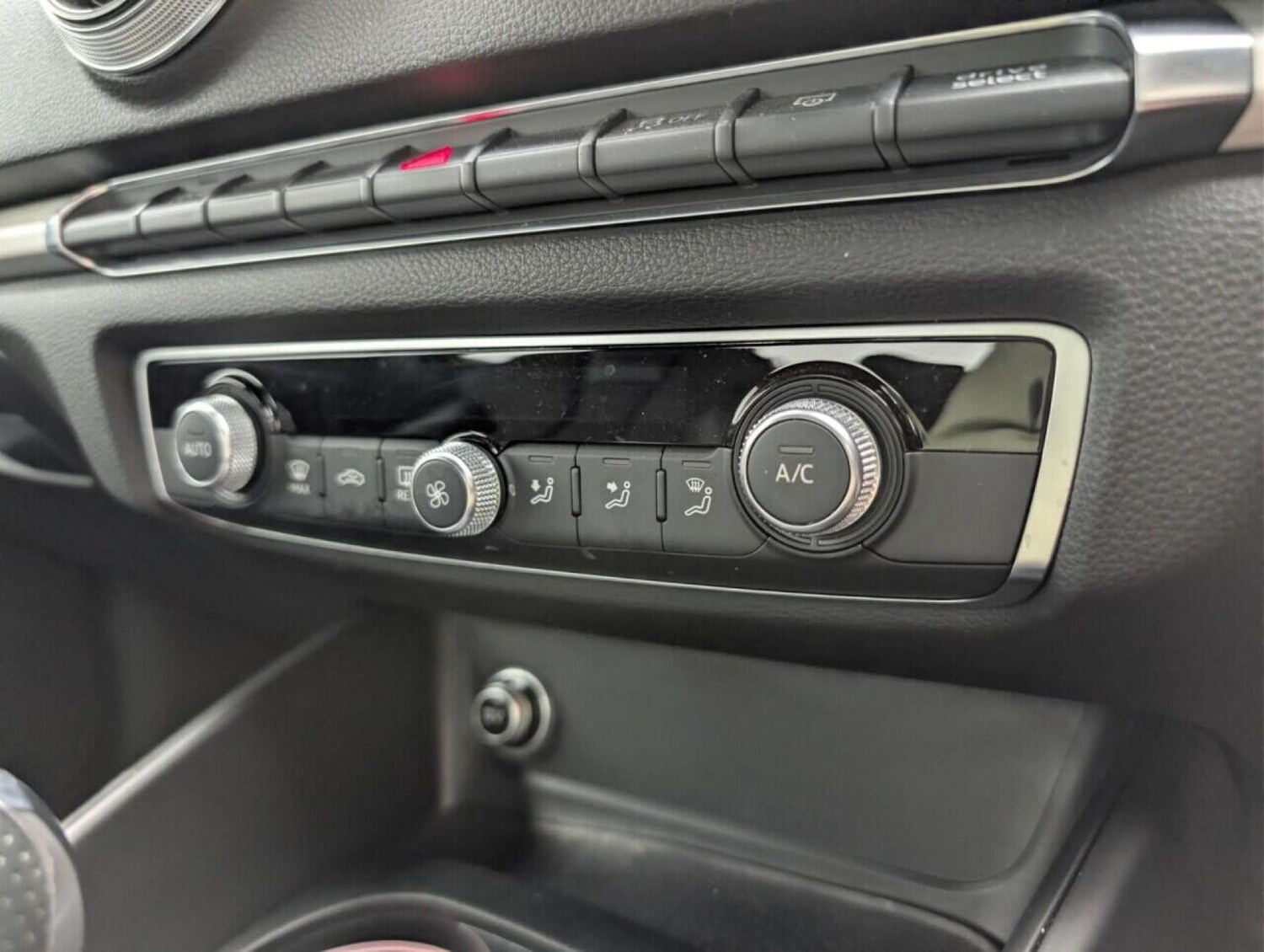 Used Audi A3 2017 for sale - 77714186: Photo 14