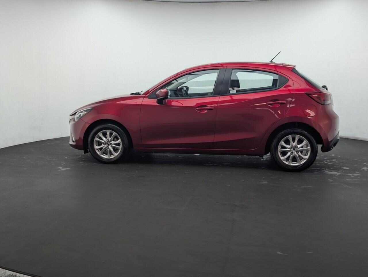 Used Mazda Mazda2 2018 for sale - 76424115: Photo 5