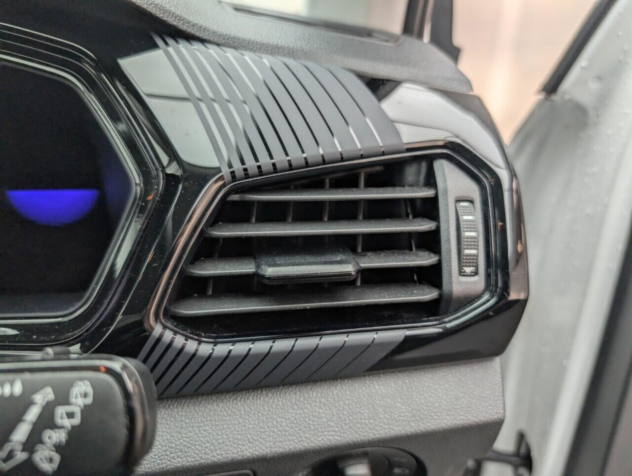 Used Volkswagen T-Cross 2022 for sale - 76422697: Photo 21