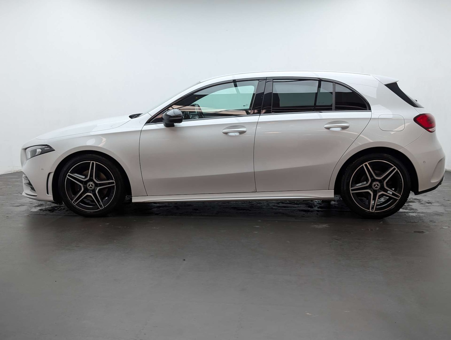 Used Mercedes-Benz A-Class 2022 for sale - 77917731: Photo 6