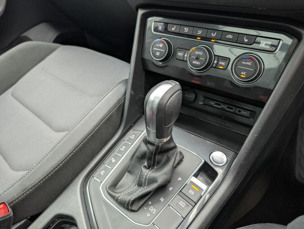 Used Volkswagen Tiguan 2019 for sale - 76422699: Photo 17