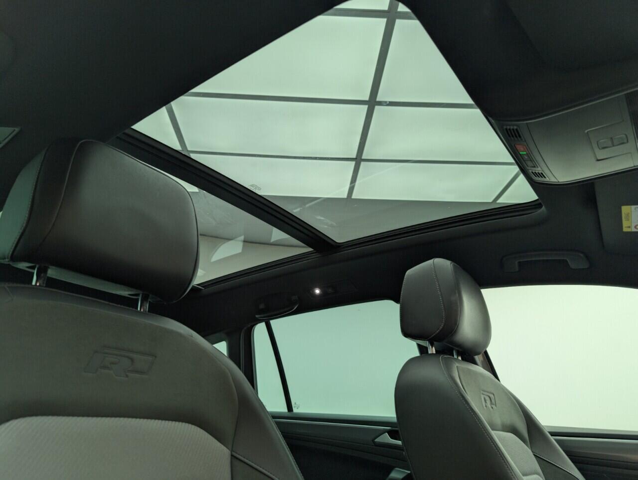 Used Volkswagen Tiguan 2019 for sale - 76422699: Photo 23