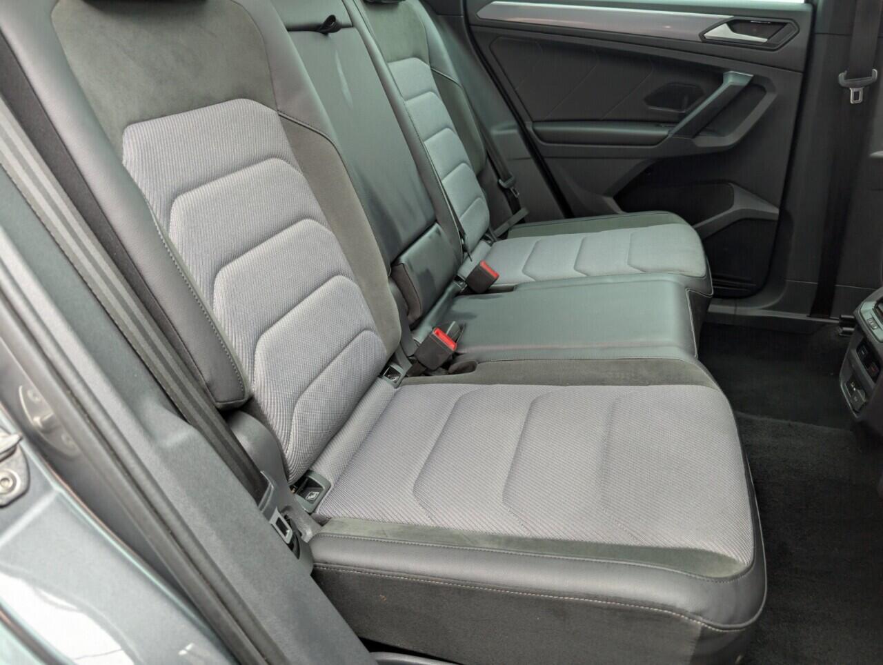 Used Volkswagen Tiguan 2019 for sale - 76422699: Photo 25