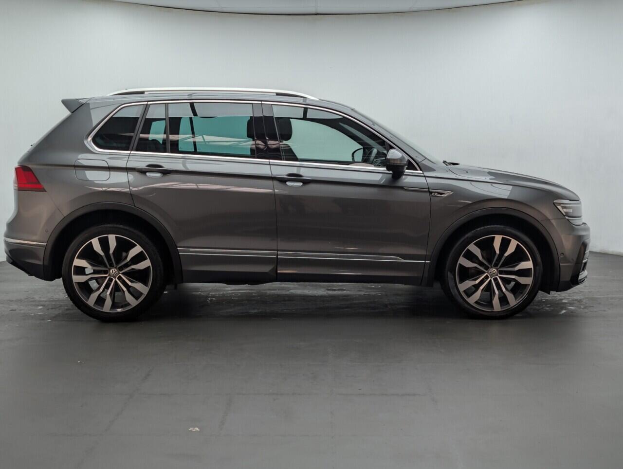 Used Volkswagen Tiguan 2019 for sale - 76422699: Photo 9