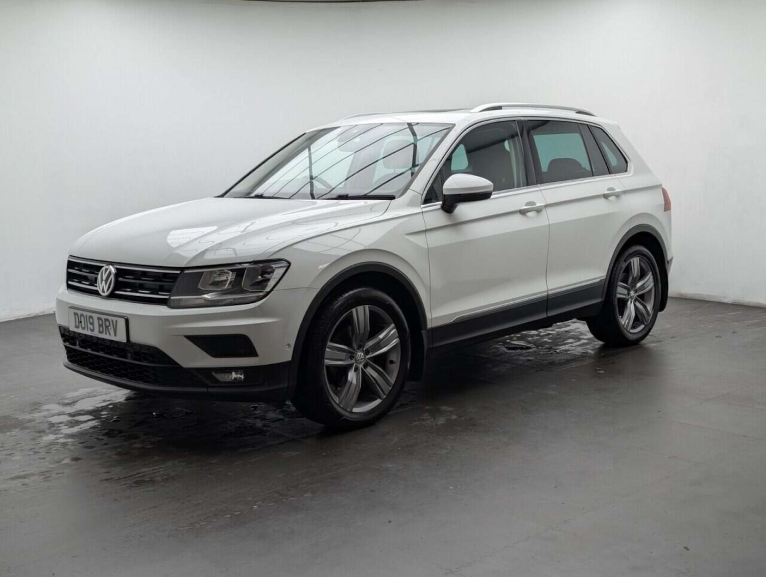 Used Volkswagen Tiguan 2019 for sale - 77714340: Photo 4