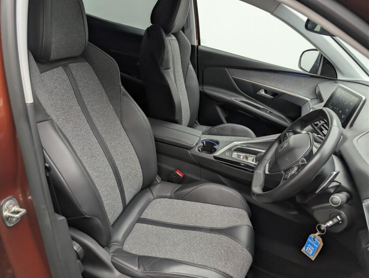 Used Peugeot 3008 2017 for sale - 77626259: Photo 12