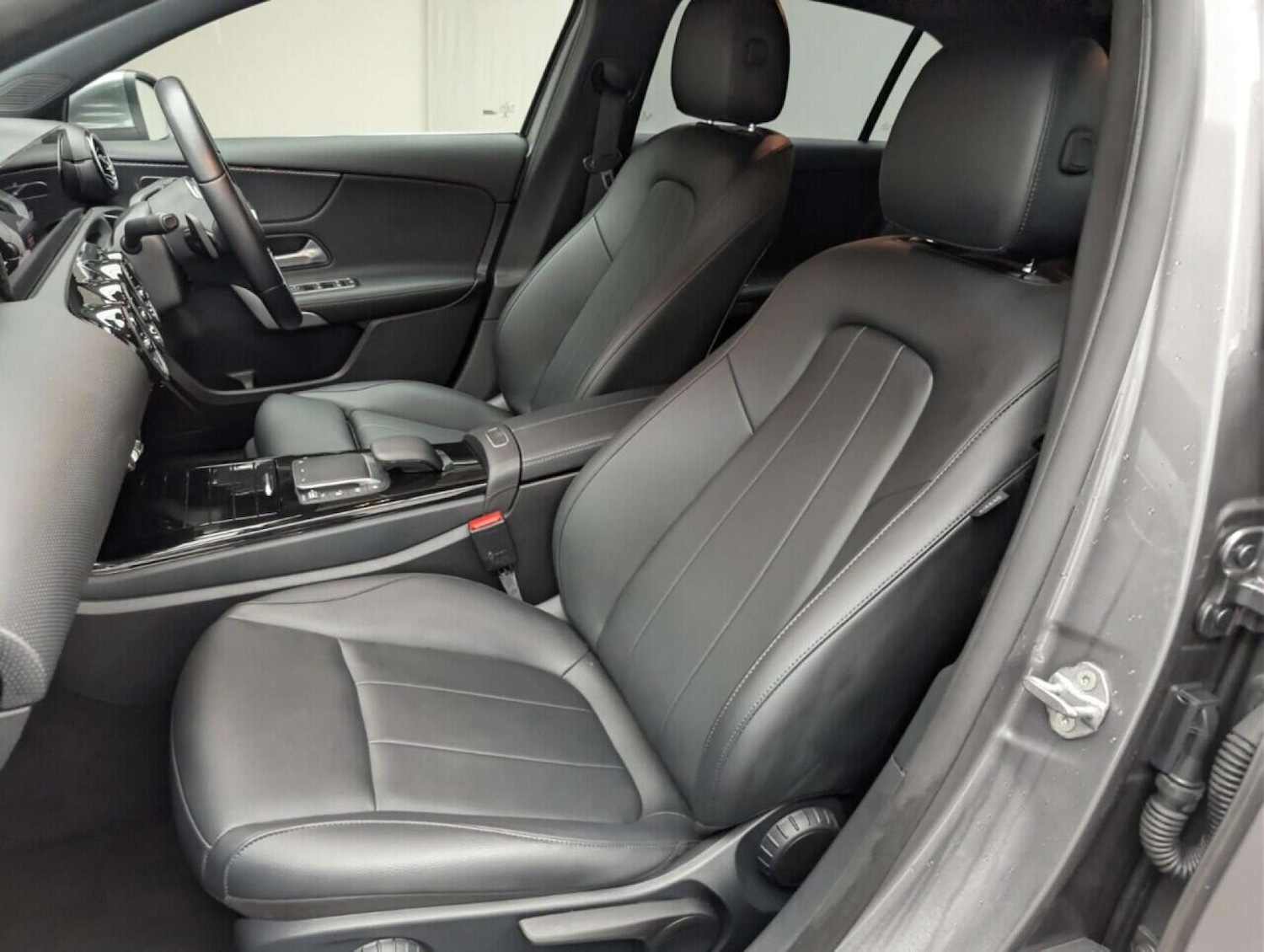 Used Mercedes-Benz A-Class 2022 for sale - 77713247: Photo 30