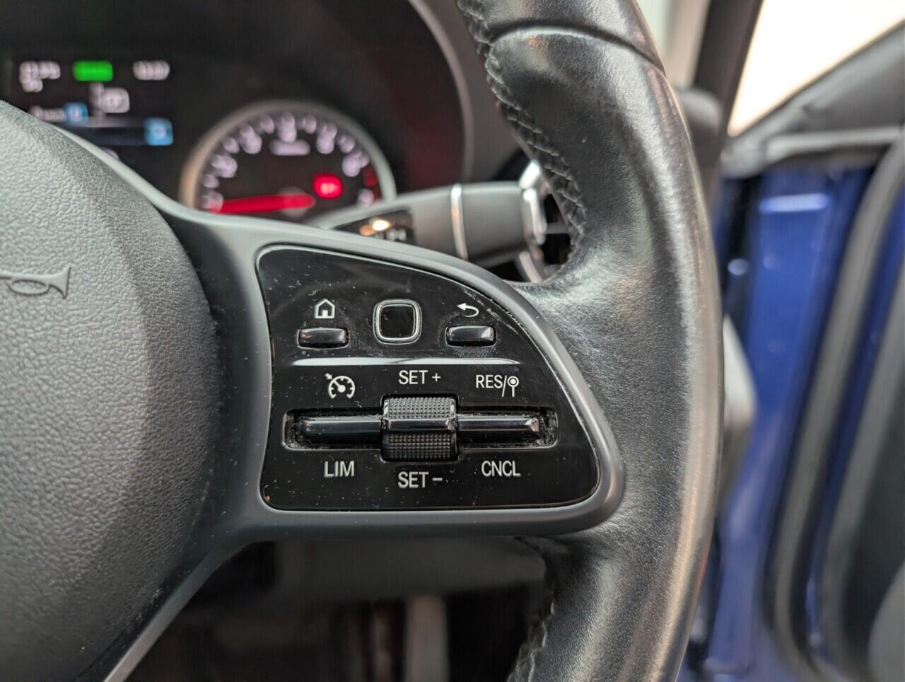 Used Mercedes-Benz C Class 2019 for sale - 76499792: Photo 19