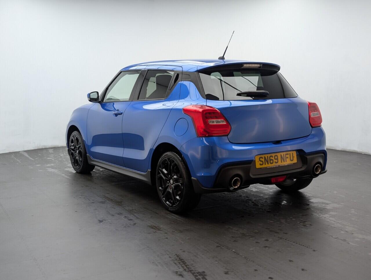 Used Suzuki Swift 2019 for sale - 76422636: Photo 6