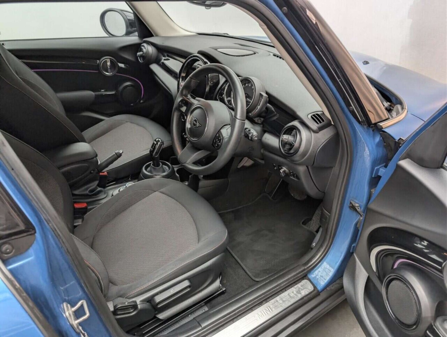 Used MINI Hatch 2022 for sale - 77713696: Photo 11