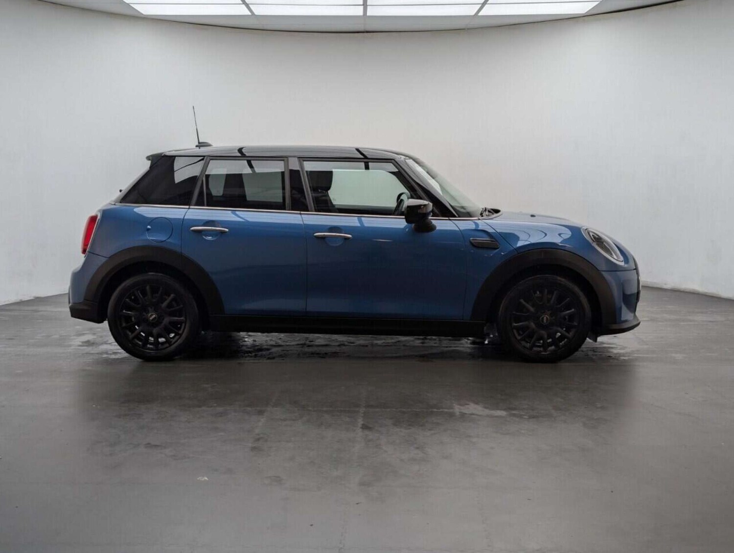 Used MINI Hatch 2022 for sale - 77713696: Photo 9