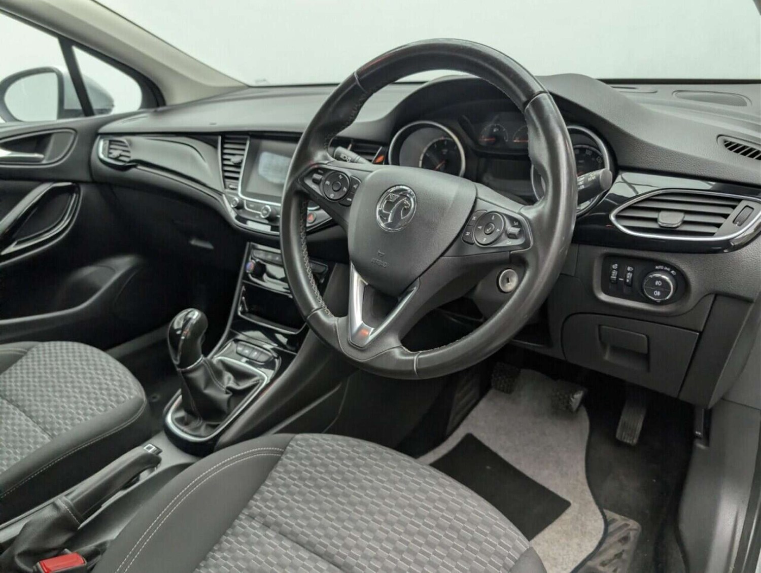 Used Vauxhall Astra 2018 for sale - 77713751: Photo 11