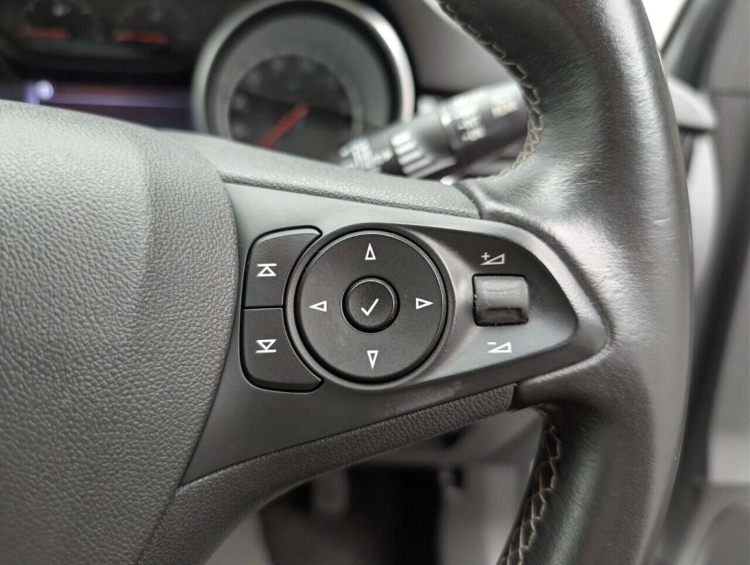 Used Vauxhall Astra 2018 for sale - 77713751: Photo 18