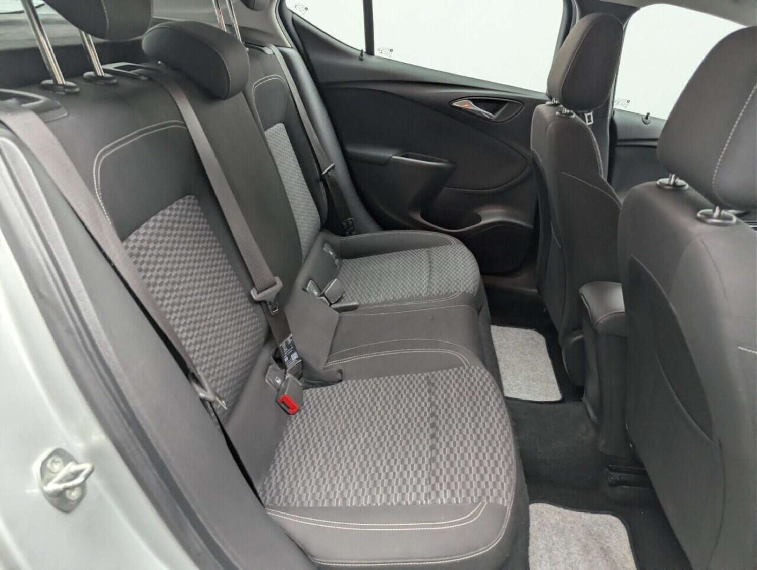 Used Vauxhall Astra 2018 for sale - 77713751: Photo 23