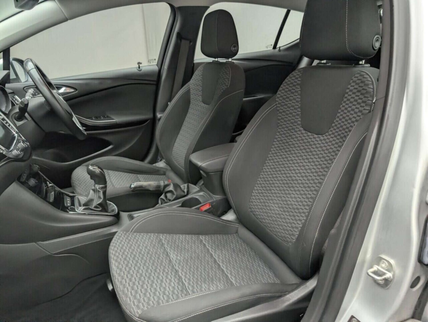 Used Vauxhall Astra 2018 for sale - 77713751: Photo 26