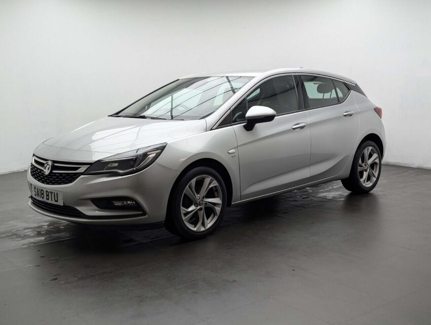 Used Vauxhall Astra 2018 for sale - 77713751: Photo 4
