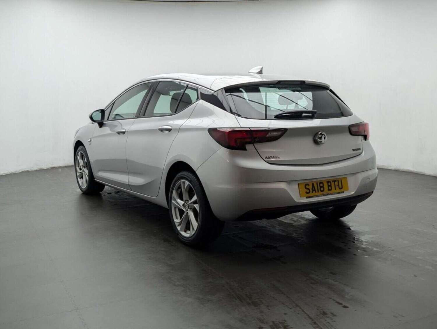 Used Vauxhall Astra 2018 for sale - 77713751: Photo 6