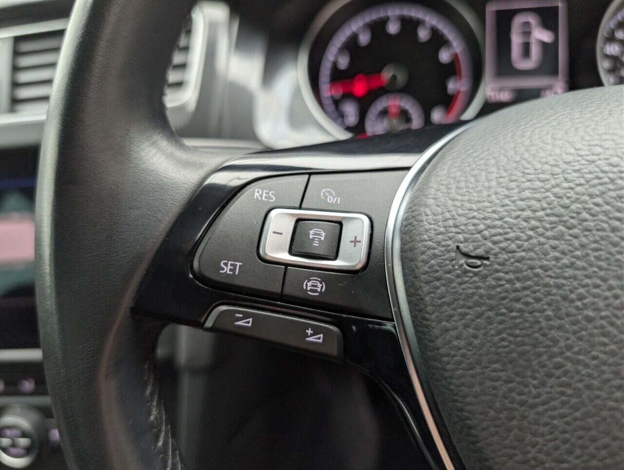 Used Volkswagen Golf 2020 for sale - 76953054: Photo 19