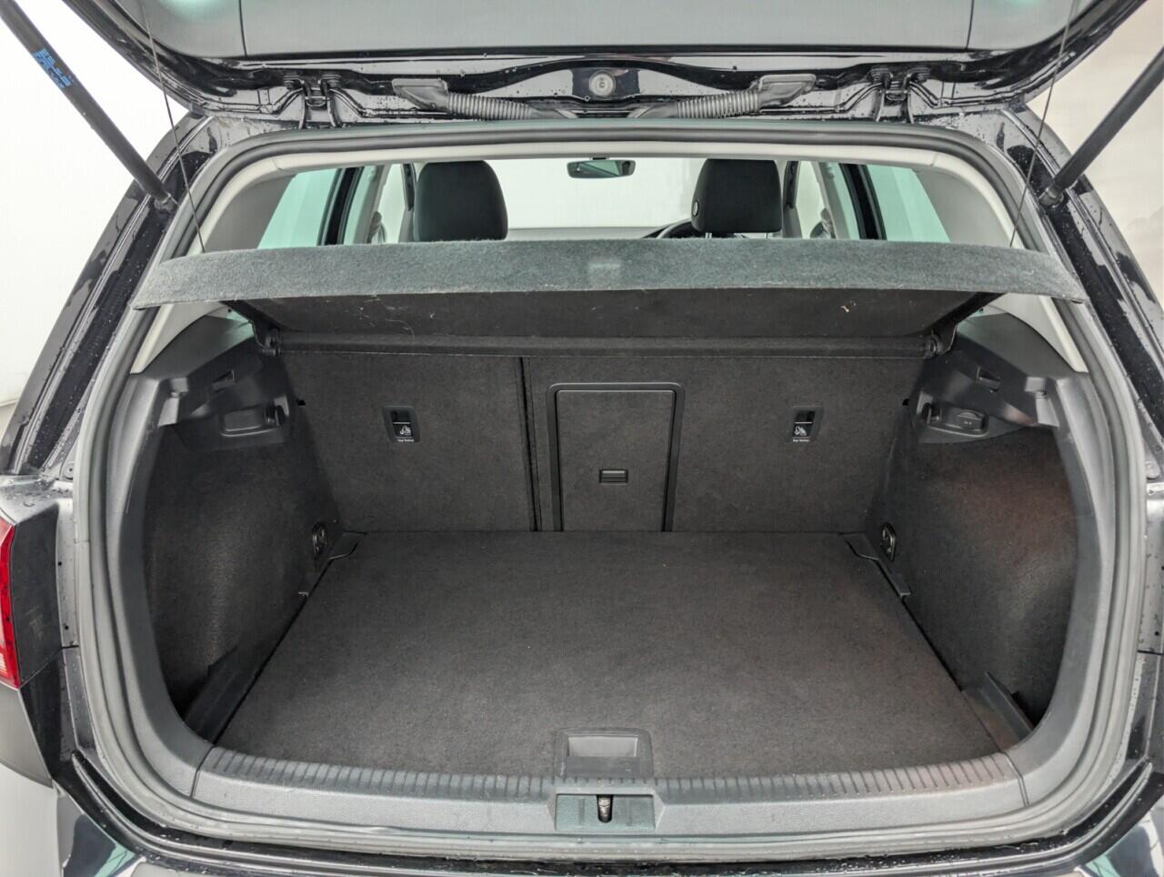 Used Volkswagen Golf 2020 for sale - 76953054: Photo 26