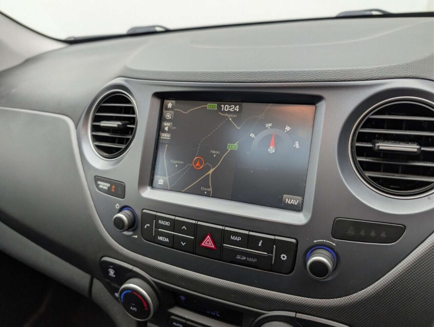 Used Hyundai i10 2019 for sale - 77713212: Photo 12