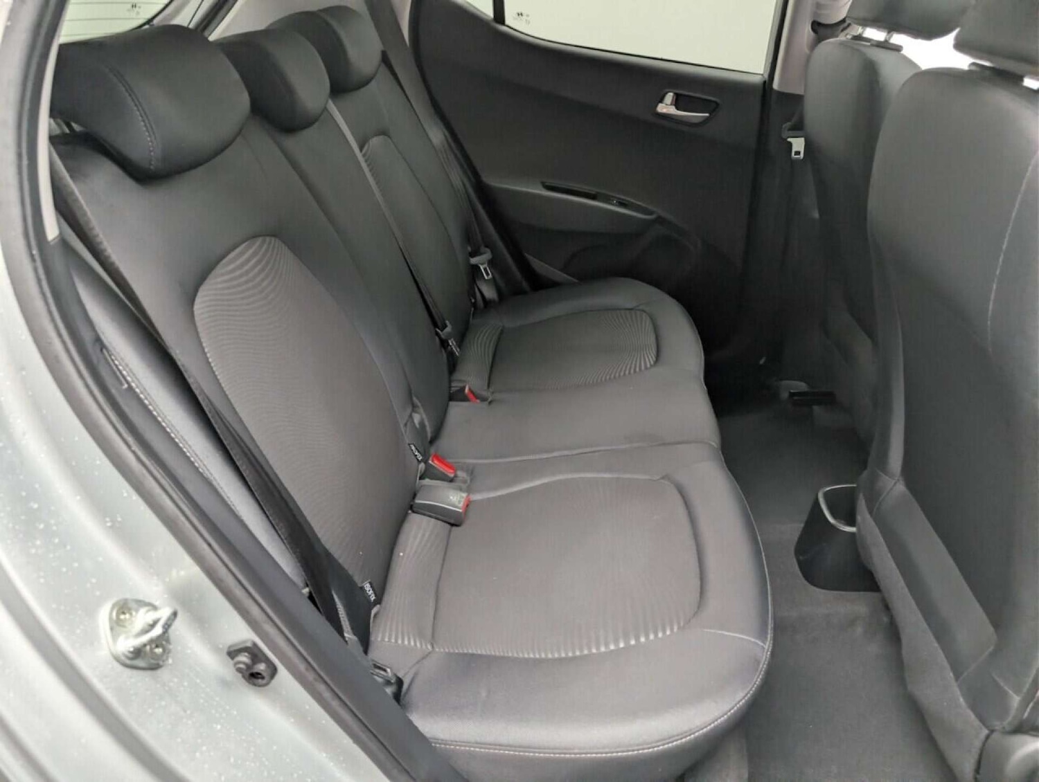 Used Hyundai i10 2019 for sale - 77713212: Photo 23