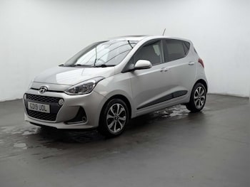 Used Hyundai i10 2019 for sale - 77713212: Photo