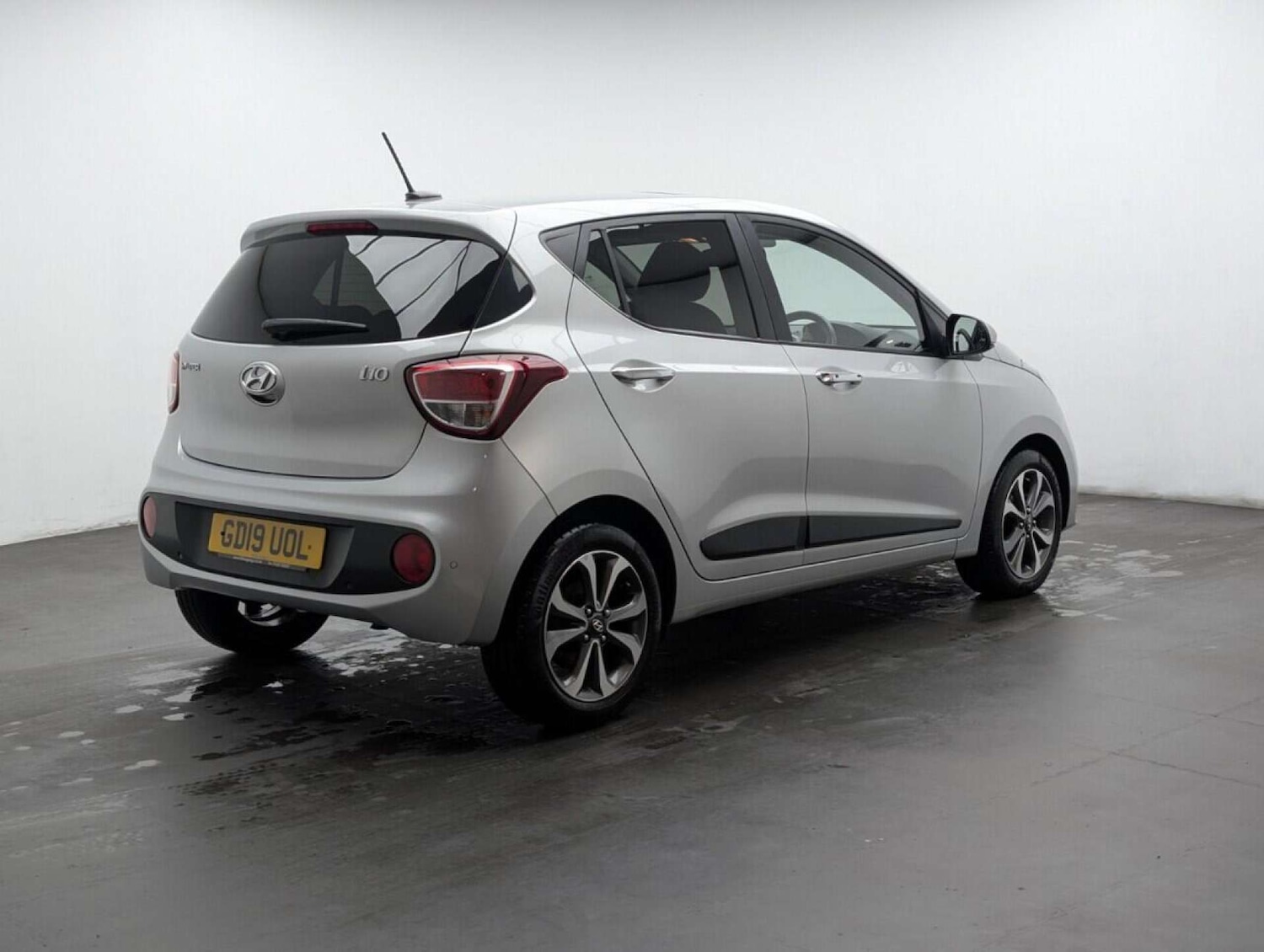 Used Hyundai i10 2019 for sale - 77713212: Photo 7