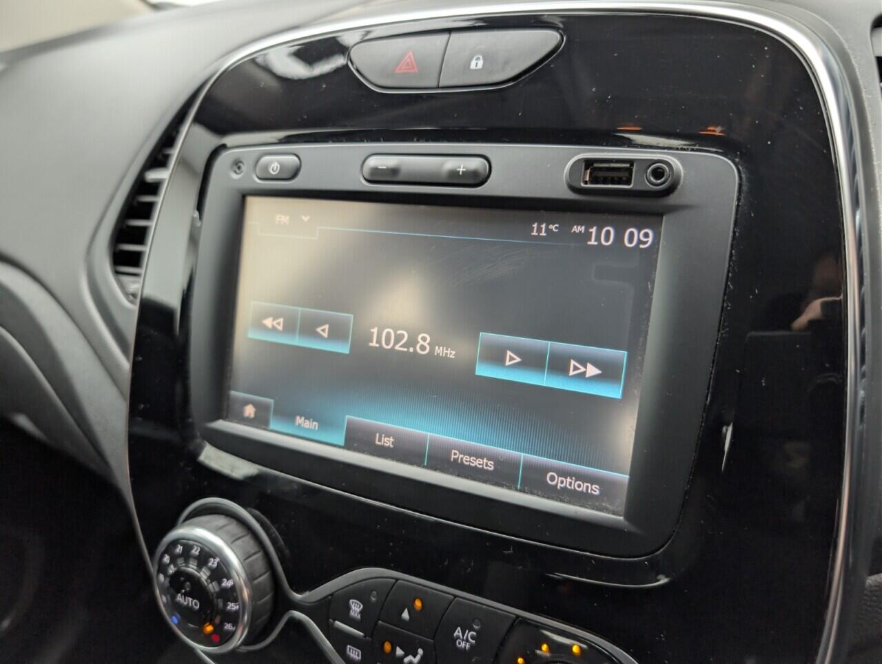 Used Renault Captur 2017 for sale - 77074536: Photo 14