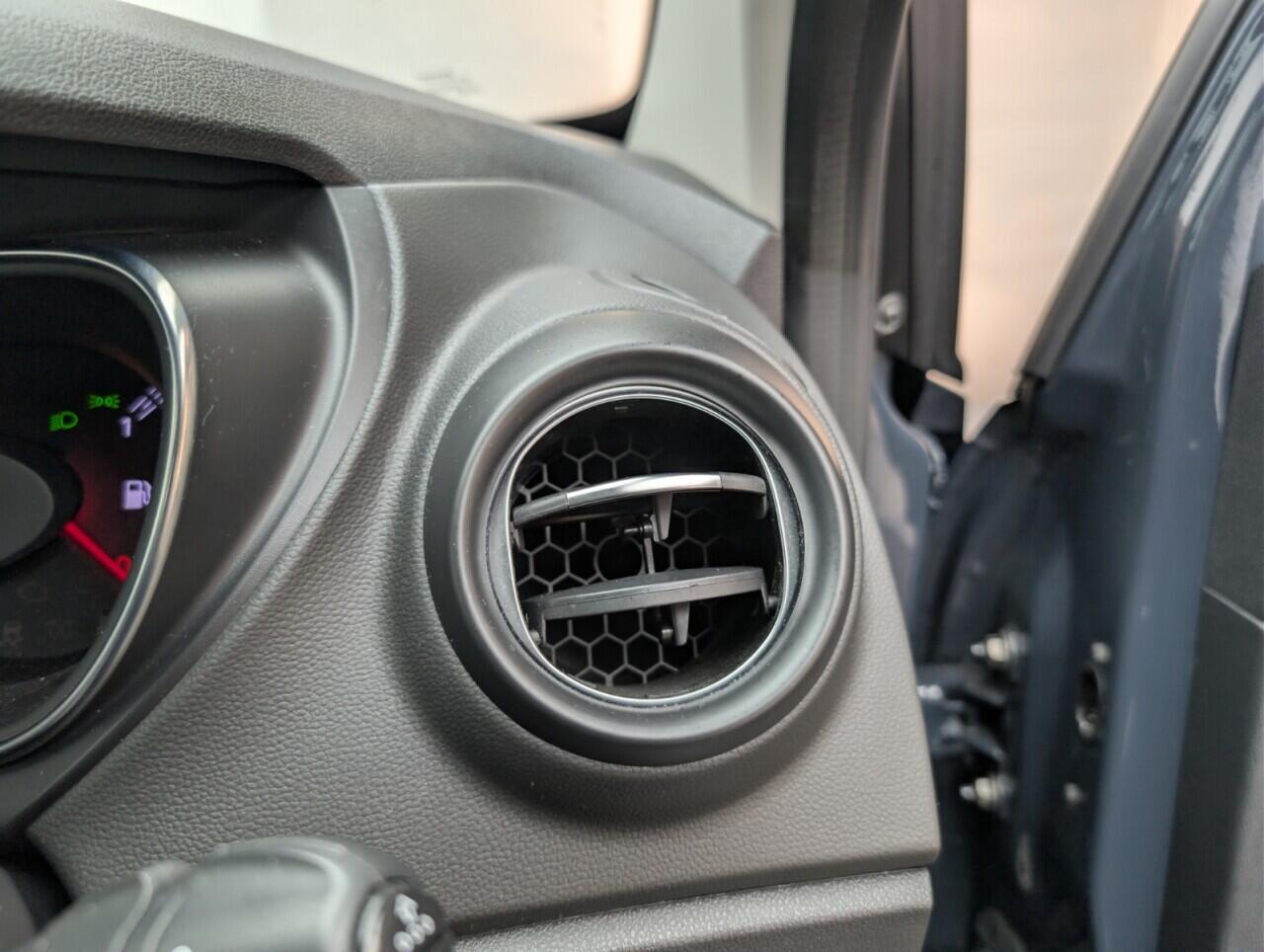 Used Renault Captur 2017 for sale - 77074536: Photo 20