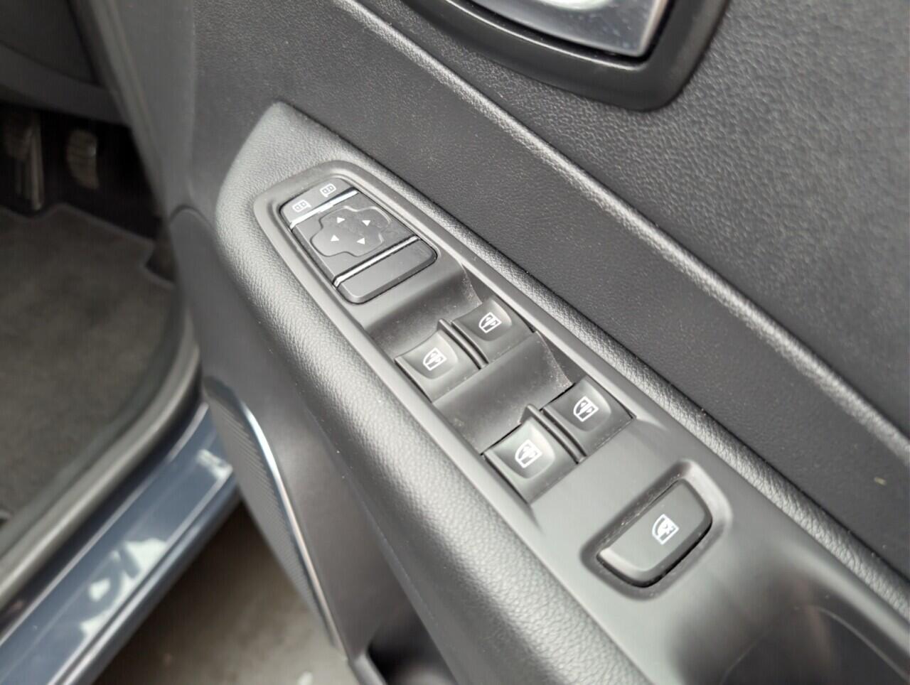 Used Renault Captur 2017 for sale - 77074536: Photo 21