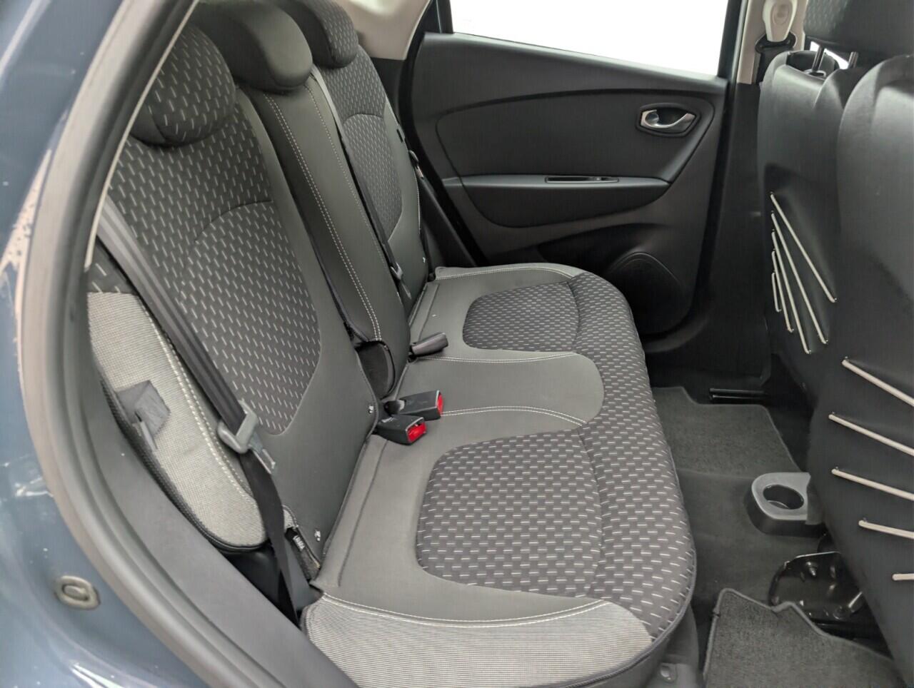 Used Renault Captur 2017 for sale - 77074536: Photo 24