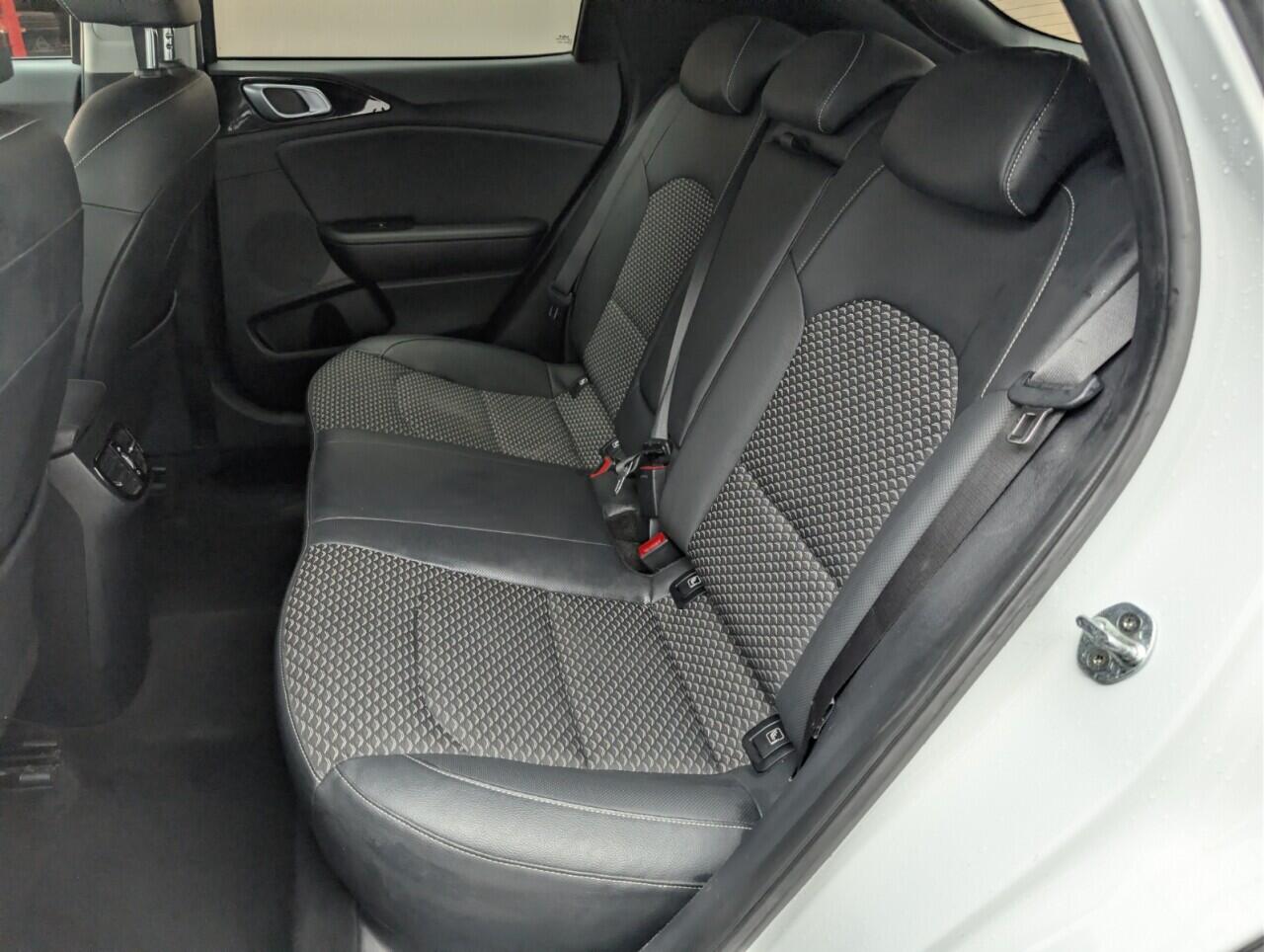 Used Kia XCeed 2022 for sale - 76425721: Photo 28