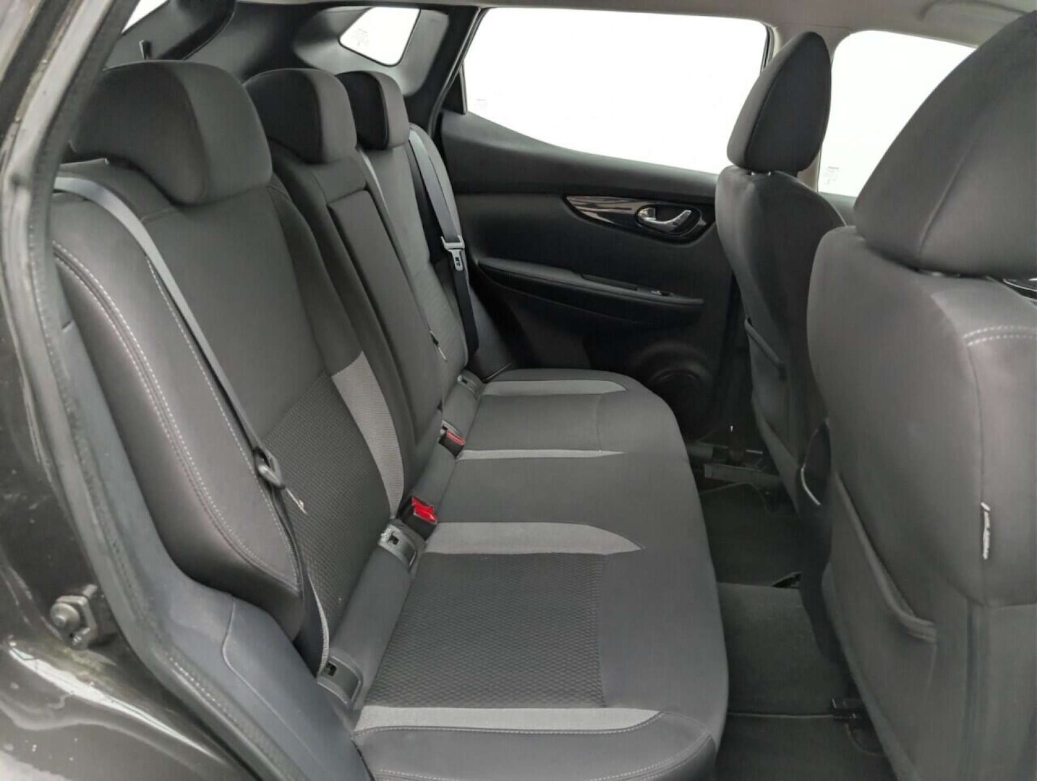 Used Nissan Qashqai 2018 for sale - 77713893: Photo 33