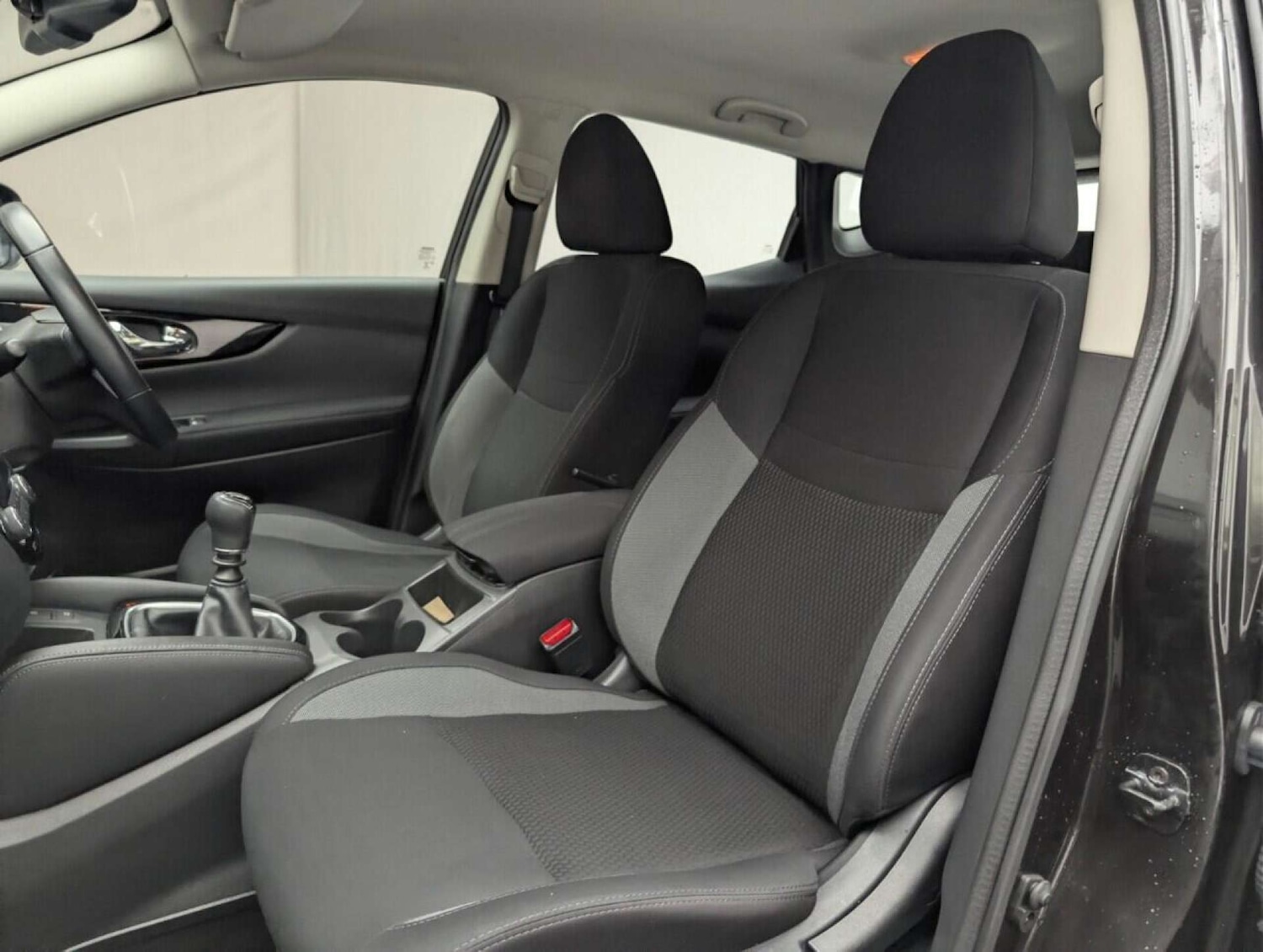 Used Nissan Qashqai 2018 for sale - 77713893: Photo 36