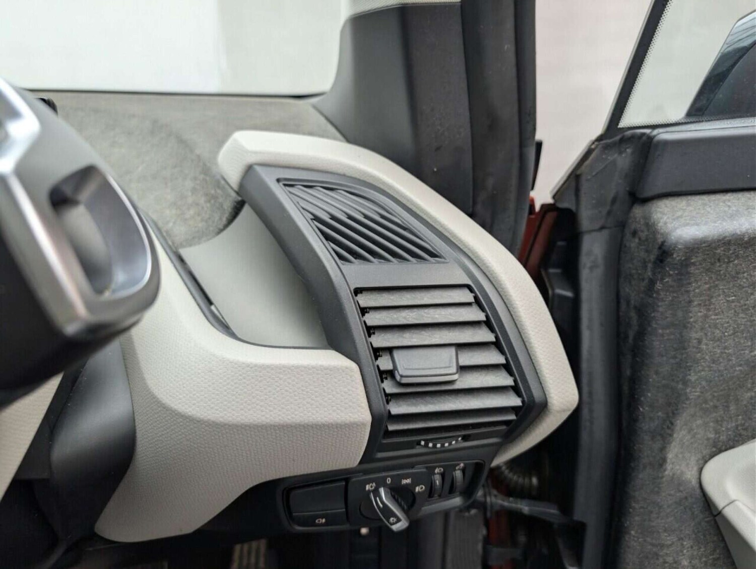 Used BMW i3 2016 for sale - 77714799: Photo 30