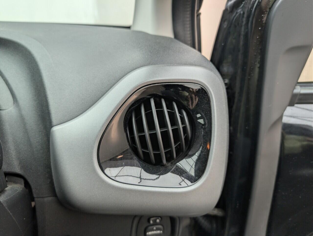 Used Toyota AYGO 2020 for sale - 77637935: Photo 19