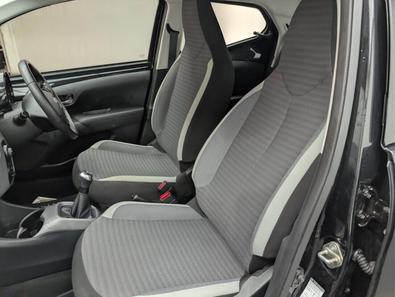 Used Toyota AYGO 2020 for sale - 77637935: Photo 26