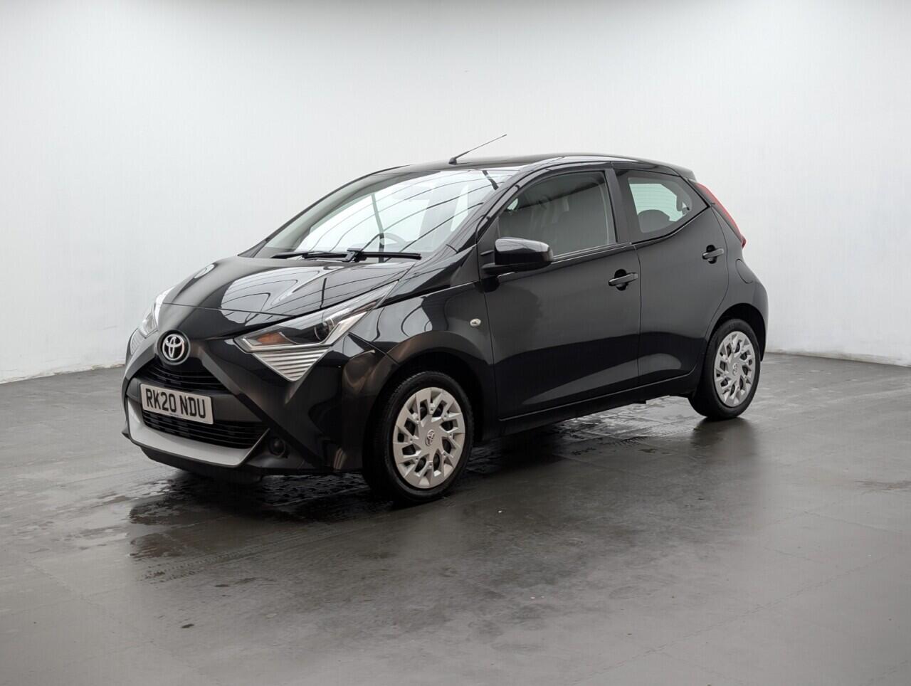 Used Toyota AYGO 2020 for sale - 77637935: Photo 4