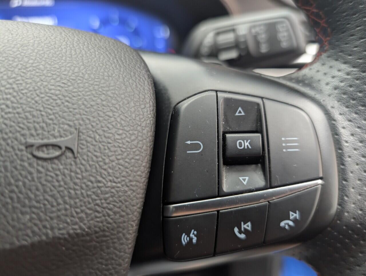 Used Ford Focus 2021 for sale - 76422930: Photo 21